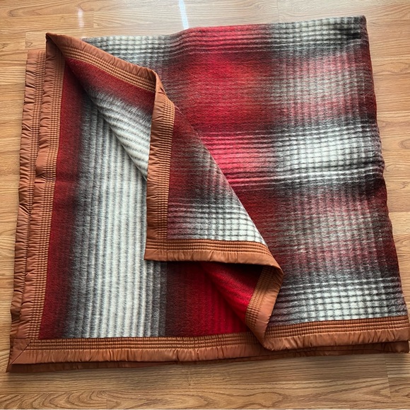 Corona Bedding Wool Blanket Plaid Stripes Satin Edge Rustic Lodge